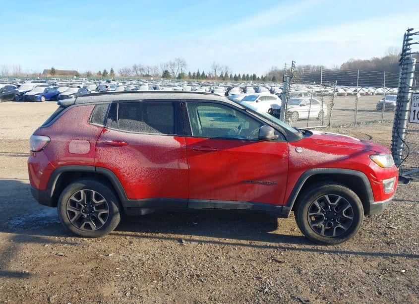 Photo 13 of 2019 Jeep Compass TRAILHAWK 4X4 (VIN 3C4NJDDB5KT627630)