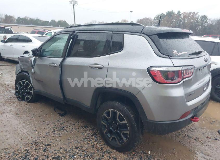 Photo 3 of 2019 Jeep Compass TRAILHAWK 4X4 (VIN 3C4NJDDB5KT728490)