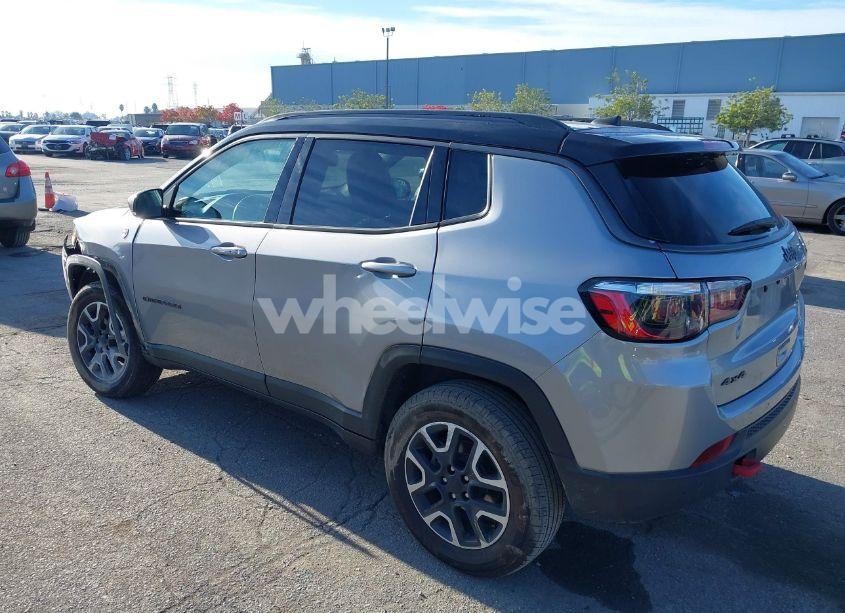 Photo 3 of 2021 Jeep Compass TRAILHAWK 4X4 (VIN 3C4NJDDB5MT564547)