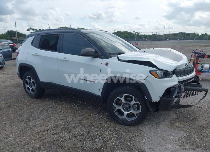 2022 Jeep Compass TRAILHAWK 4X4 (VIN 3C4NJDDB5NT163372) main photo