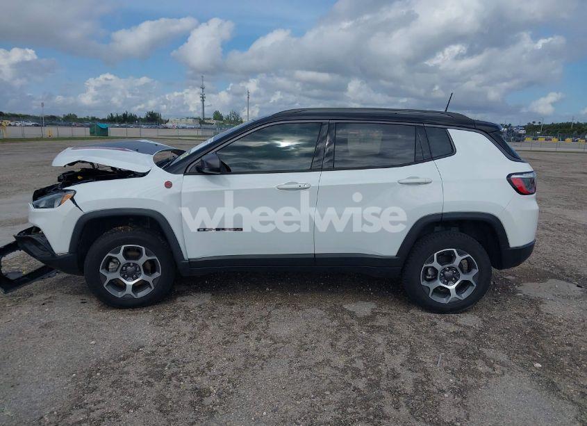 Photo 14 of 2022 Jeep Compass TRAILHAWK 4X4 (VIN 3C4NJDDB5NT163372)