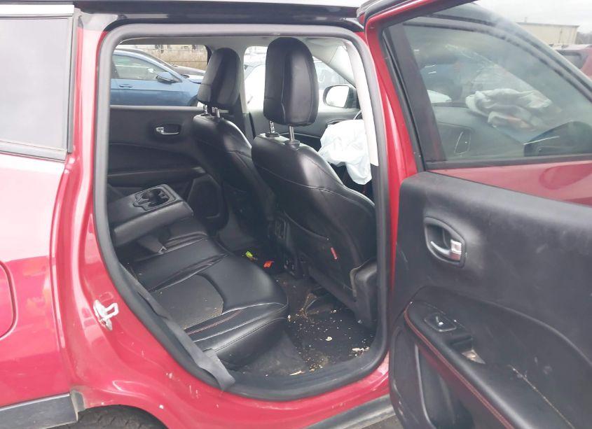 Photo 4 of 2018 Jeep Compass TRAILHAWK 4X4 (VIN 3C4NJDDB6JT174715)