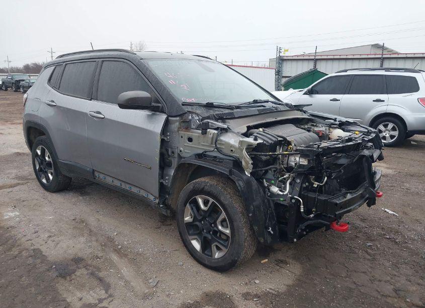 2018 Jeep Compass TRAILHAWK 4X4 (VIN 3C4NJDDB6JT200147) main photo