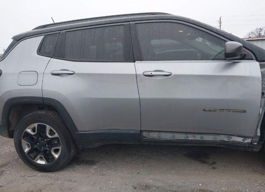 Photo 14 of 2018 Jeep Compass TRAILHAWK 4X4 (VIN 3C4NJDDB6JT200147)