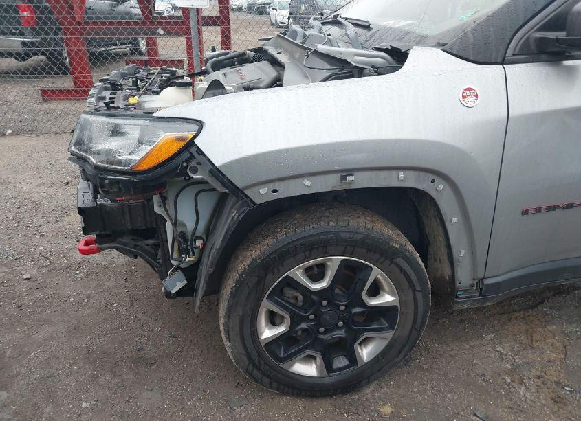 Photo 6 of 2018 Jeep Compass TRAILHAWK 4X4 (VIN 3C4NJDDB6JT200147)