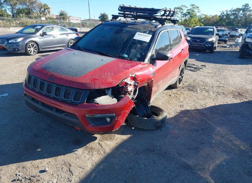 Photo 2 of 2019 Jeep Compass TRAILHAWK 4X4 (VIN 3C4NJDDB6KT650091)