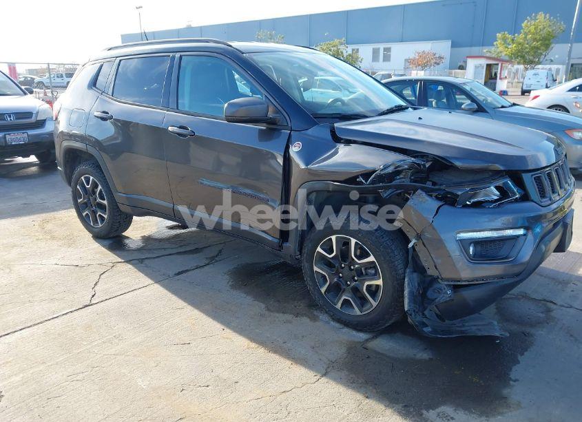 2019 Jeep Compass TRAILHAWK 4X4 (VIN 3C4NJDDB6KT790349) main photo