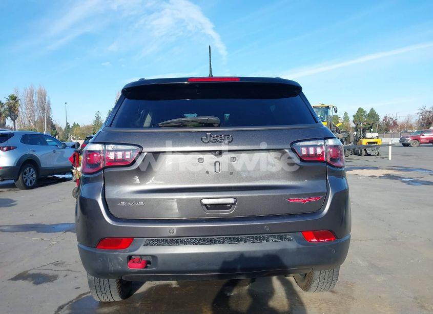 Photo 16 of 2019 Jeep Compass TRAILHAWK 4X4 (VIN 3C4NJDDB6KT790349)