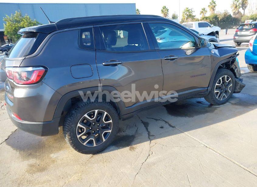 Photo 4 of 2019 Jeep Compass TRAILHAWK 4X4 (VIN 3C4NJDDB6KT790349)