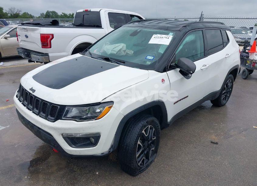 Photo 2 of 2020 Jeep Compass TRAILHAWK 4X4 (VIN 3C4NJDDB6LT126585)
