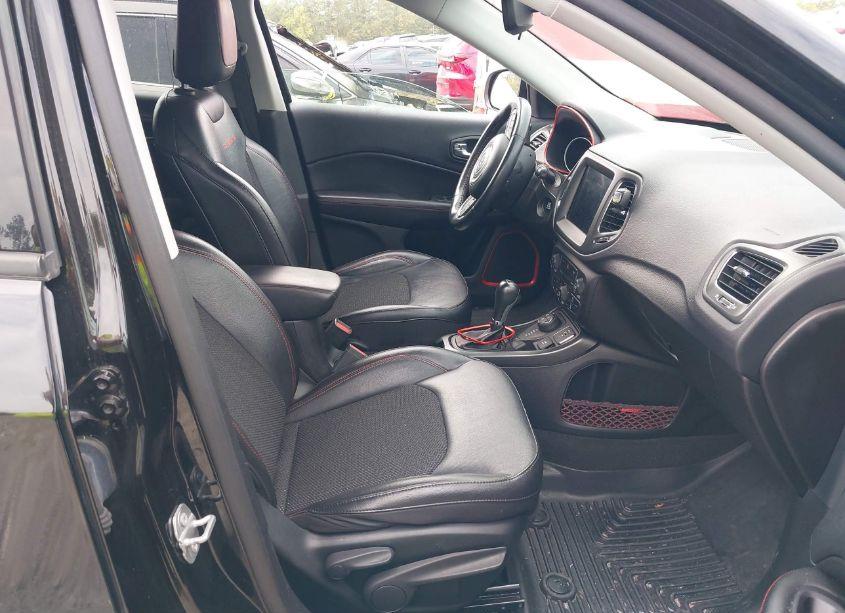 Photo 5 of 2020 Jeep Compass TRAILHAWK 4X4 (VIN 3C4NJDDB6LT207733)