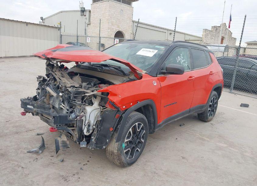 Photo 2 of 2021 Jeep Compass TRAILHAWK 4X4 (VIN 3C4NJDDB6MT598139)