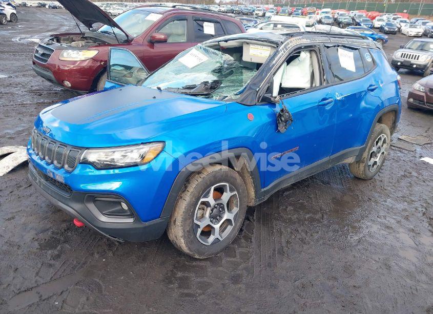 Photo 2 of 2022 Jeep Compass TRAILHAWK 4X4 (VIN 3C4NJDDB6NT124743)