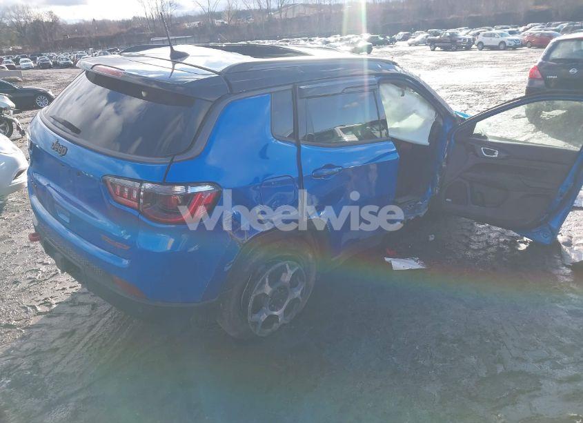 Photo 4 of 2022 Jeep Compass TRAILHAWK 4X4 (VIN 3C4NJDDB6NT124743)