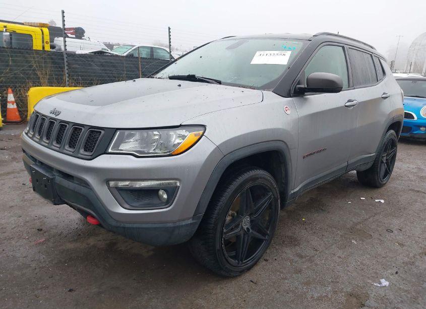 Photo 2 of 2018 Jeep Compass TRAILHAWK 4X4 (VIN 3C4NJDDB7JT199204)