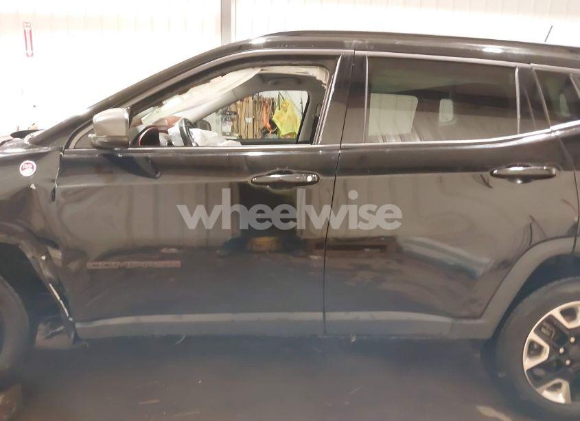 Photo 15 of 2018 Jeep Compass TRAILHAWK 4X4 (VIN 3C4NJDDB7JT207513)