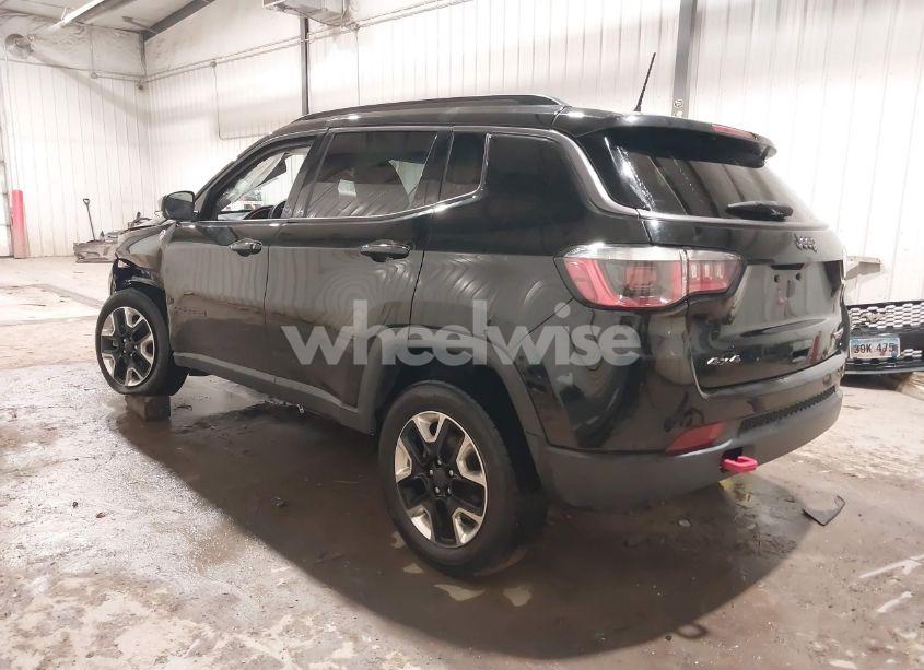 Photo 3 of 2018 Jeep Compass TRAILHAWK 4X4 (VIN 3C4NJDDB7JT207513)