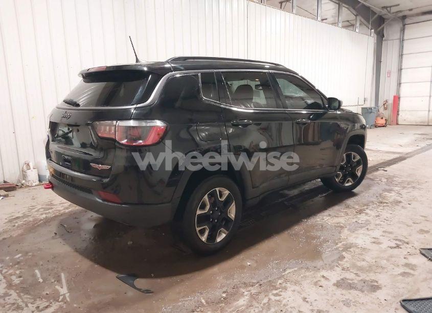 Photo 4 of 2018 Jeep Compass TRAILHAWK 4X4 (VIN 3C4NJDDB7JT207513)
