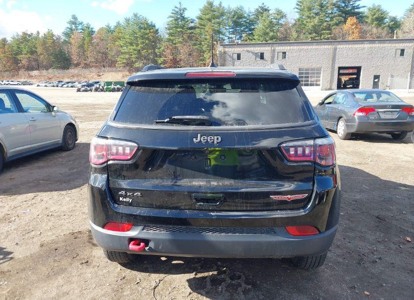 Photo 17 of 2018 Jeep Compass TRAILHAWK 4X4 (VIN 3C4NJDDB7JT501459)