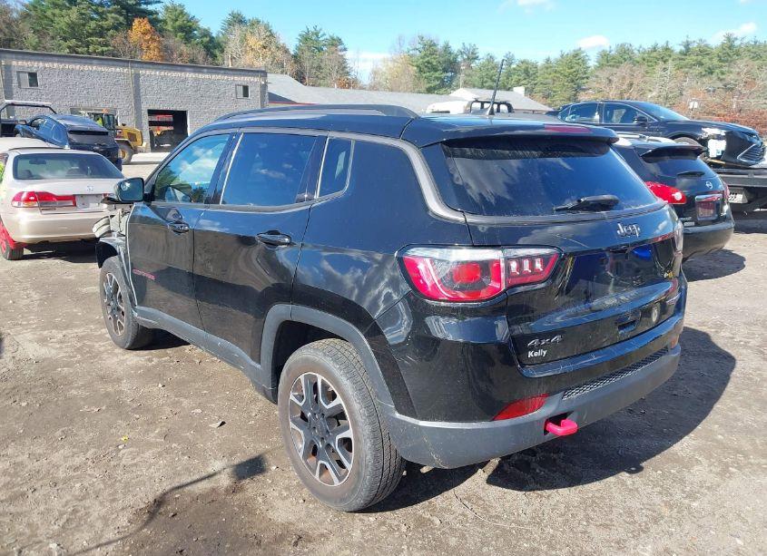 Photo 3 of 2018 Jeep Compass TRAILHAWK 4X4 (VIN 3C4NJDDB7JT501459)