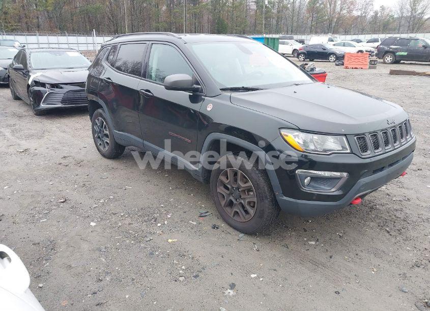 2019 Jeep Compass TRAILHAWK 4X4 (VIN 3C4NJDDB7KT671189) main photo