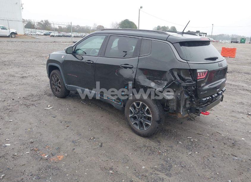 Photo 3 of 2019 Jeep Compass TRAILHAWK 4X4 (VIN 3C4NJDDB7KT671189)