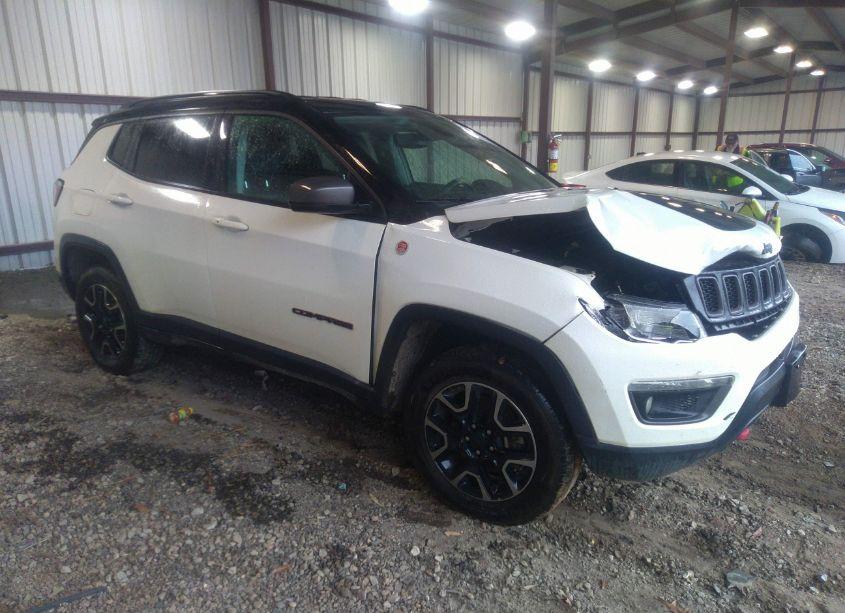 2019 Jeep Compass TRAILHAWK 4X4 (VIN 3C4NJDDB7KT748014) main photo