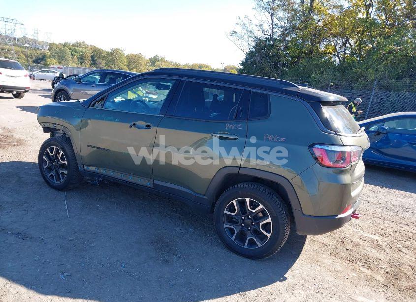 Photo 3 of 2019 Jeep Compass TRAILHAWK 4X4 (VIN 3C4NJDDB7KT766545)