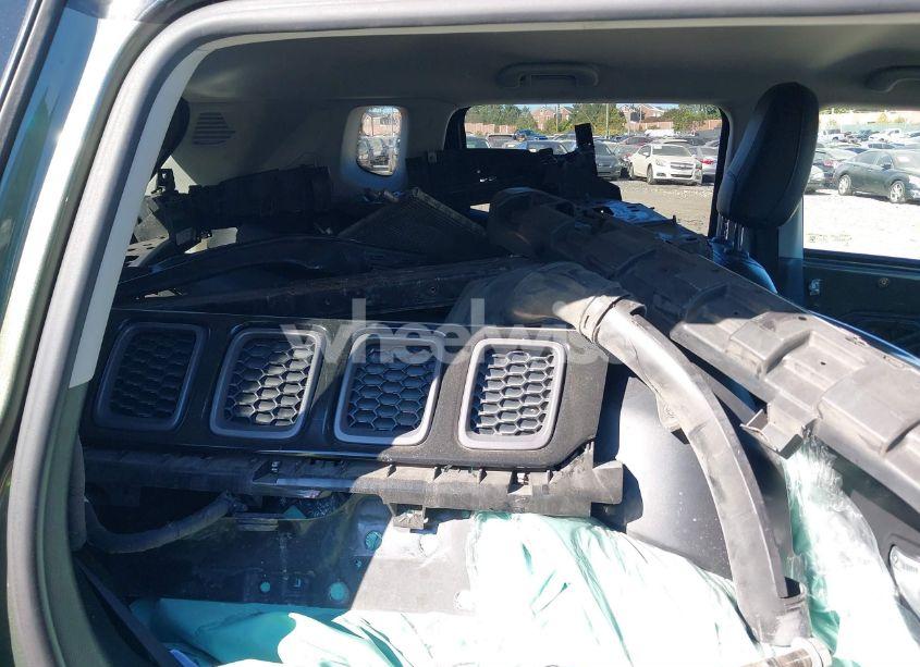 Photo 8 of 2019 Jeep Compass TRAILHAWK 4X4 (VIN 3C4NJDDB7KT766545)