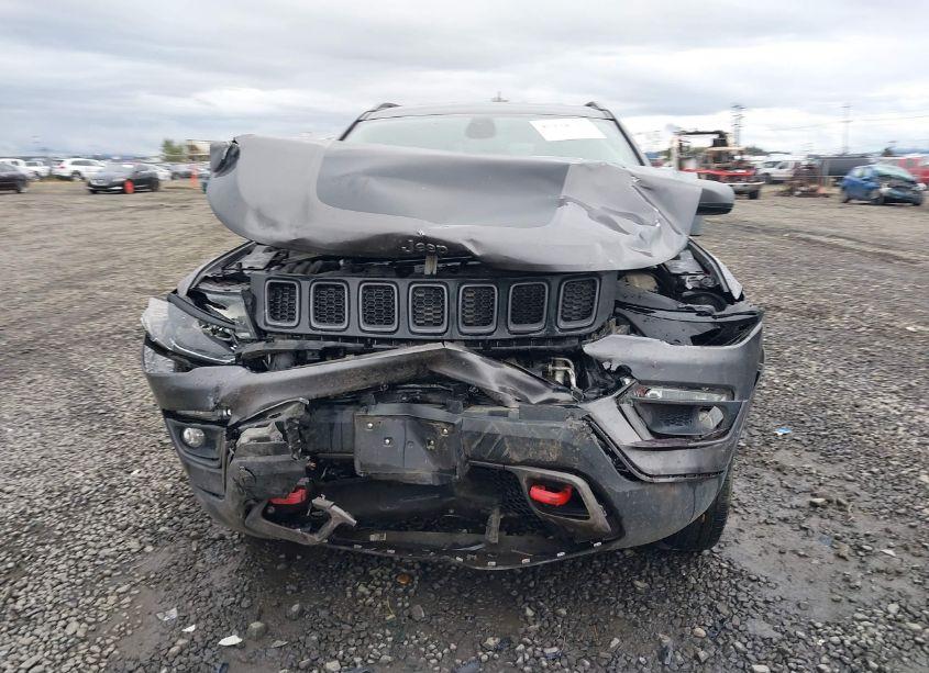 Photo 13 of 2019 Jeep Compass TRAILHAWK 4X4 (VIN 3C4NJDDB7KT775570)
