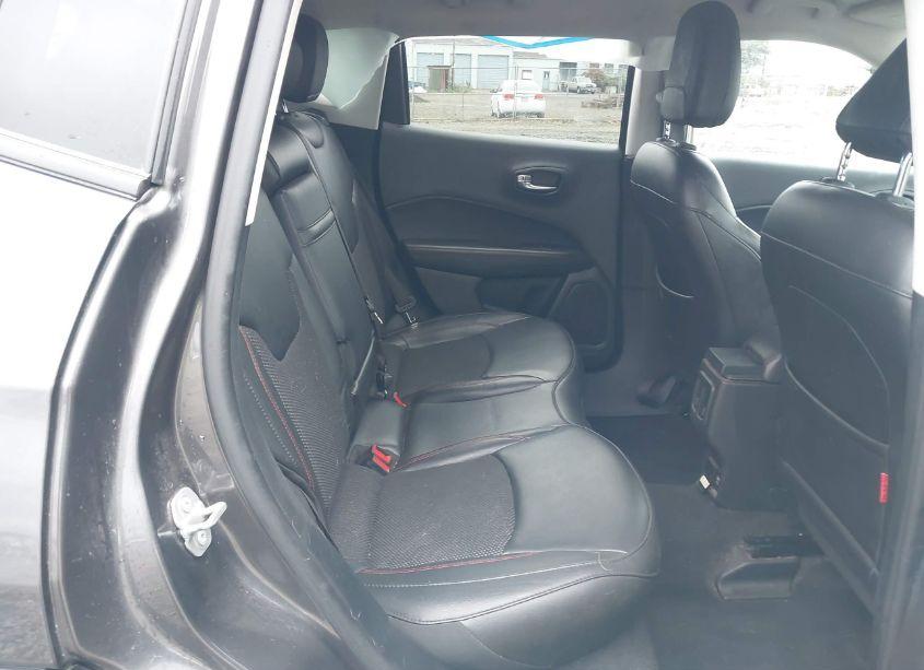 Photo 8 of 2019 Jeep Compass TRAILHAWK 4X4 (VIN 3C4NJDDB7KT775570)