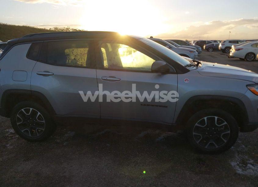 Photo 13 of 2020 Jeep Compass TRAILHAWK 4X4 (VIN 3C4NJDDB7LT208082)