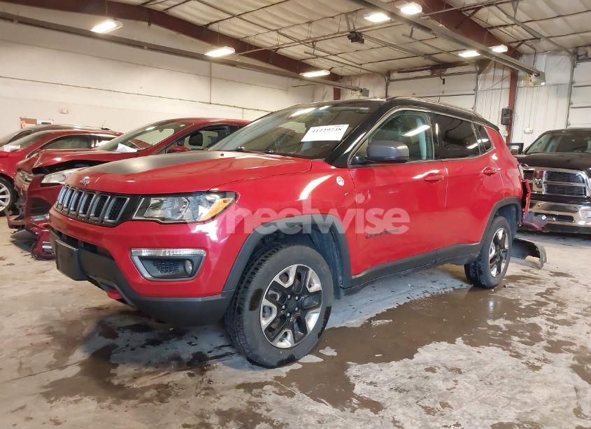 Photo 2 of 2018 Jeep Compass TRAILHAWK 4X4 (VIN 3C4NJDDB8JT128996)
