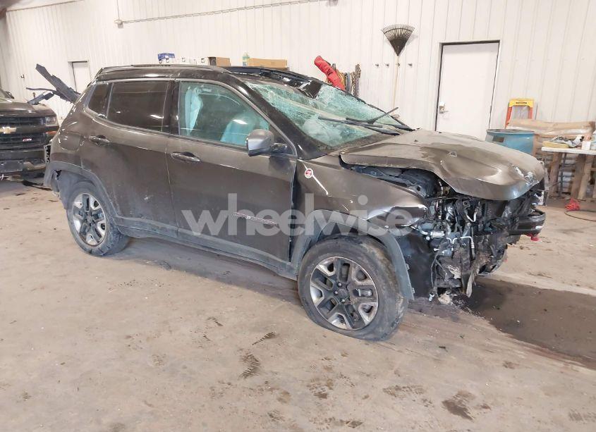 2018 Jeep Compass TRAILHAWK 4X4 (VIN 3C4NJDDB8JT441546) main photo