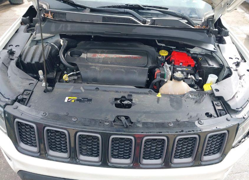 Photo 10 of 2019 Jeep Compass TRAILHAWK 4X4 (VIN 3C4NJDDB8KT686039)