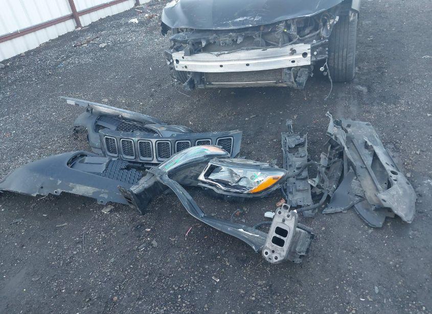 Photo 12 of 2019 Jeep Compass TRAILHAWK 4X4 (VIN 3C4NJDDB8KT790319)