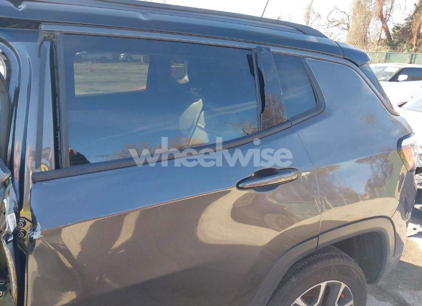 Photo 19 of 2020 Jeep Compass TRAILHAWK 4X4 (VIN 3C4NJDDB8LT127110)