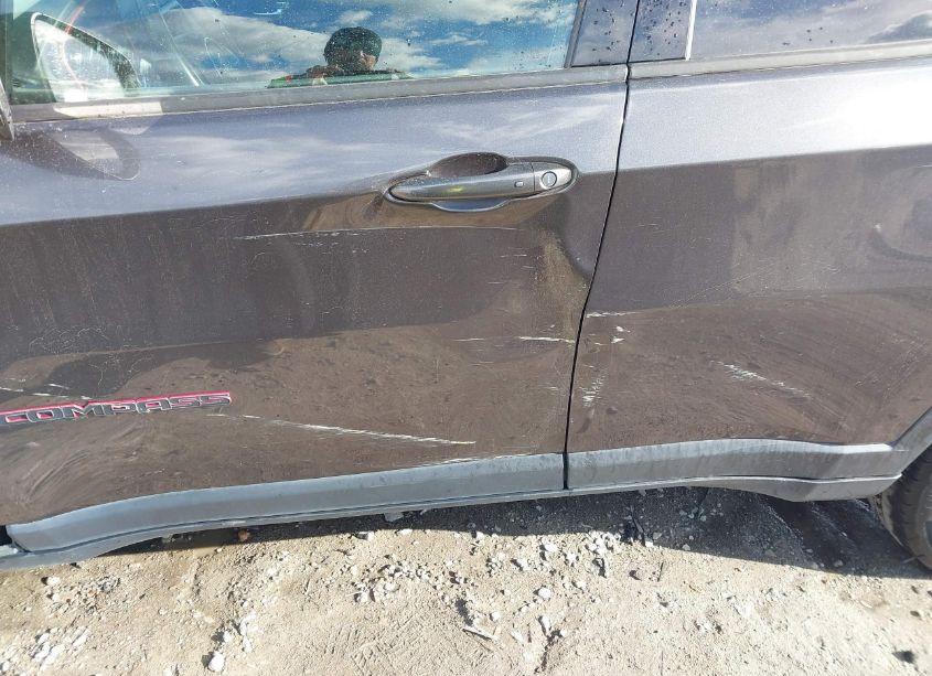 Photo 18 of 2020 Jeep Compass TRAILHAWK 4X4 (VIN 3C4NJDDB8LT163671)