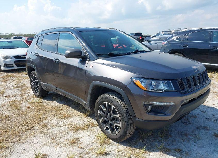 2021 Jeep Compass TRAILHAWK 4X4 (VIN 3C4NJDDB8MT529243) main photo