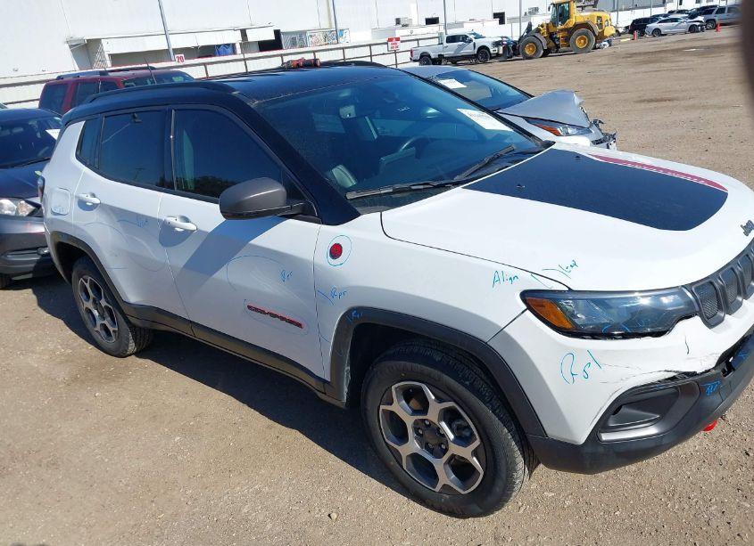 2022 Jeep Compass TRAILHAWK 4X4 (VIN 3C4NJDDB8NT175466) main photo