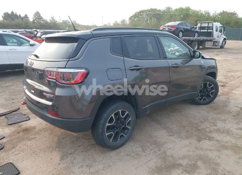 Photo 4 of 2019 Jeep Compass TRAILHAWK 4X4 (VIN 3C4NJDDB9KT686048)
