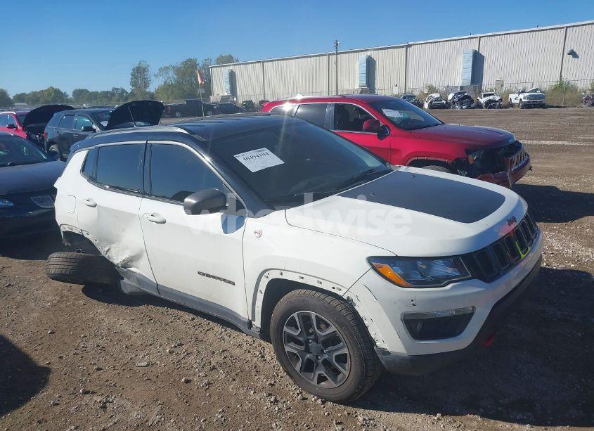 2019 Jeep Compass TRAILHAWK 4X4 (VIN 3C4NJDDB9KT686289) main photo