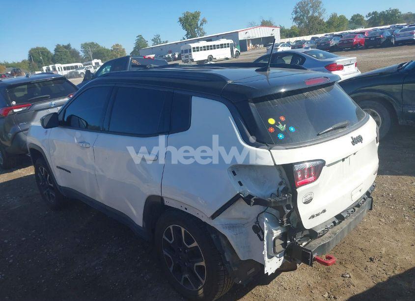 Photo 3 of 2019 Jeep Compass TRAILHAWK 4X4 (VIN 3C4NJDDB9KT686289)