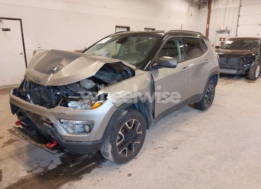 Photo 2 of 2019 Jeep Compass TRAILHAWK 4X4 (VIN 3C4NJDDB9KT795982)