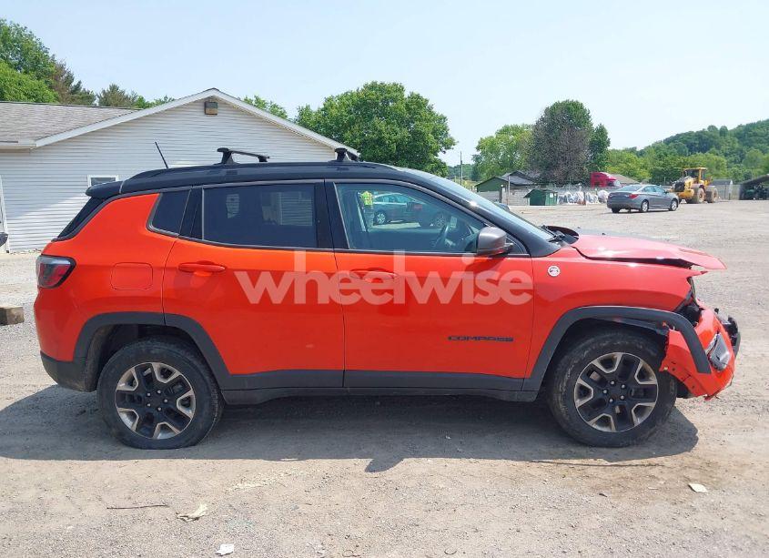 Photo 13 of 2018 Jeep Compass TRAILHAWK 4X4 (VIN 3C4NJDDBXJT334496)