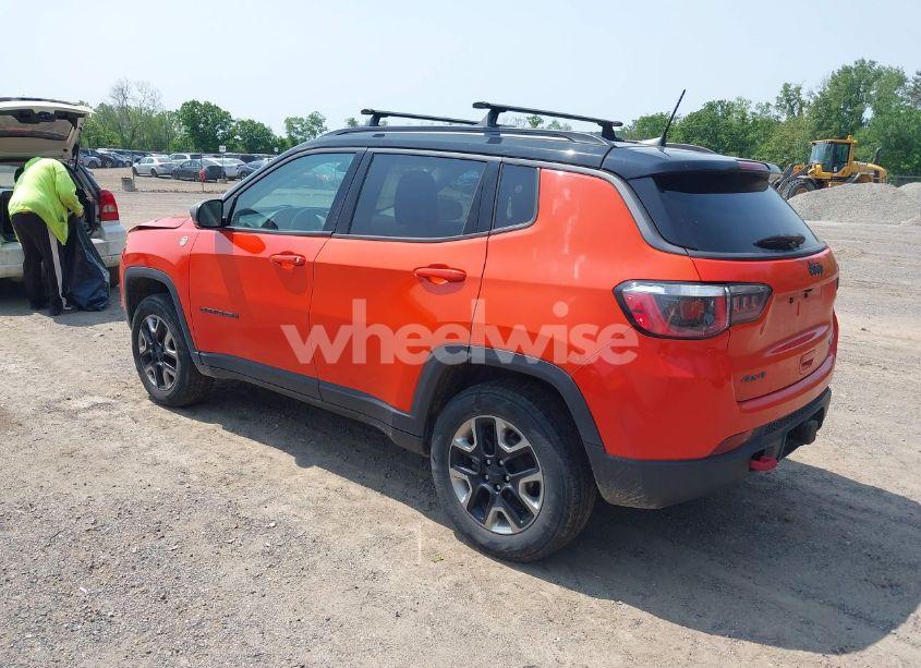 Photo 3 of 2018 Jeep Compass TRAILHAWK 4X4 (VIN 3C4NJDDBXJT334496)