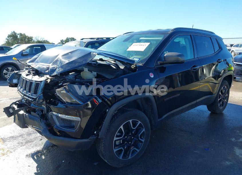 Photo 2 of 2019 Jeep Compass TRAILHAWK 4X4 (VIN 3C4NJDDBXKT595516)