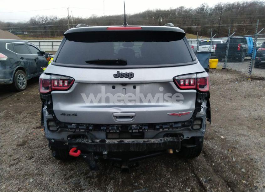Photo 16 of 2019 Jeep Compass TRAILHAWK 4X4 (VIN 3C4NJDDBXKT620480)