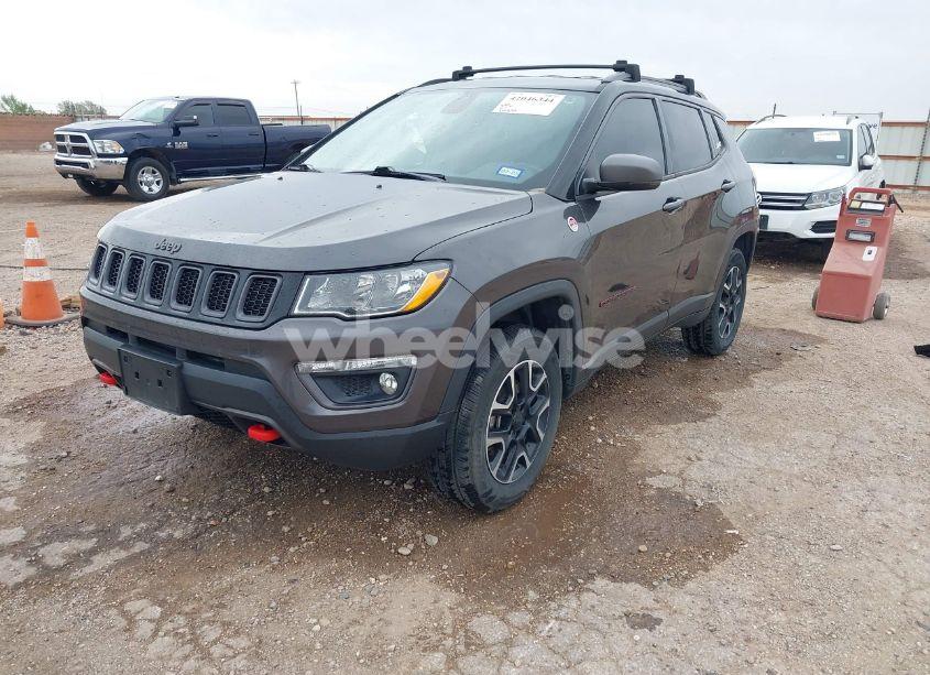 Photo 2 of 2019 Jeep Compass TRAILHAWK 4X4 (VIN 3C4NJDDBXKT795294)
