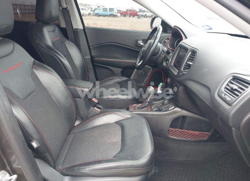 Photo 5 of 2019 Jeep Compass TRAILHAWK 4X4 (VIN 3C4NJDDBXKT795294)